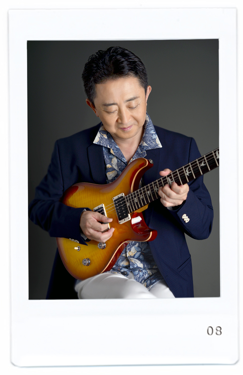 プロフィール