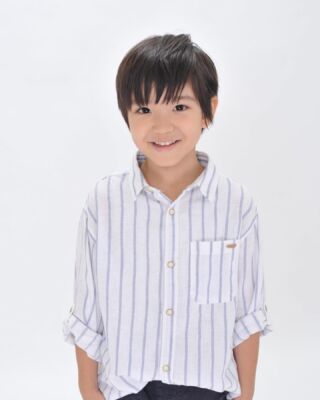 "Profile photo"

こんばんは🌙
スタジオアップです！

ビジネス用、オーディション、宣材、婚活など様々な撮影を行っています！初めてスタジオで撮  影される方や、撮影に慣れてる方など様々な用途のお客様にご来店頂いています✨

- [ ] また、こちらはプロフィール専用アカウントですが、プロフィール撮影他記念撮影、証明、就活、転職、受験など様々な撮影を専門的に行っています📸 お気軽にお問い合わせ下さい！その際はインスタを見たと仰って頂けたら嬉しいです
( ˶ ᷇ 𖥦 ᷆ ˵ ) よろしくお願いします！！

ＴＥＬ  03-3351-1025

記念撮影も行っております！
こちらのアカウントも是非
ご覧ください！
↓
@studioup_family_photo 

#STUDIOUP
#スタジオアップ
#ビジネス 
#ホームページ 
#写真スタジオ
#プロフィール写真
#宣材写真
#オーディション撮影
#女優
#表現者
#カジュアル 
#東京 
#就活写真
#転職
#受験写真
#記念写真
#portrait
#profile
#actor
#business
#sinjyuku